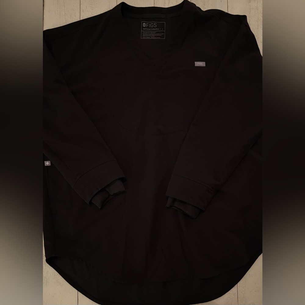FIGS Black Halle Long Sleeve V-Neck Tunic Scrub Top | Size L | EUC